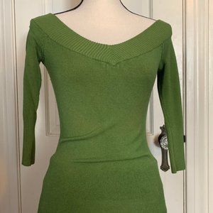 Urban Behavior Green V Neck Sweater